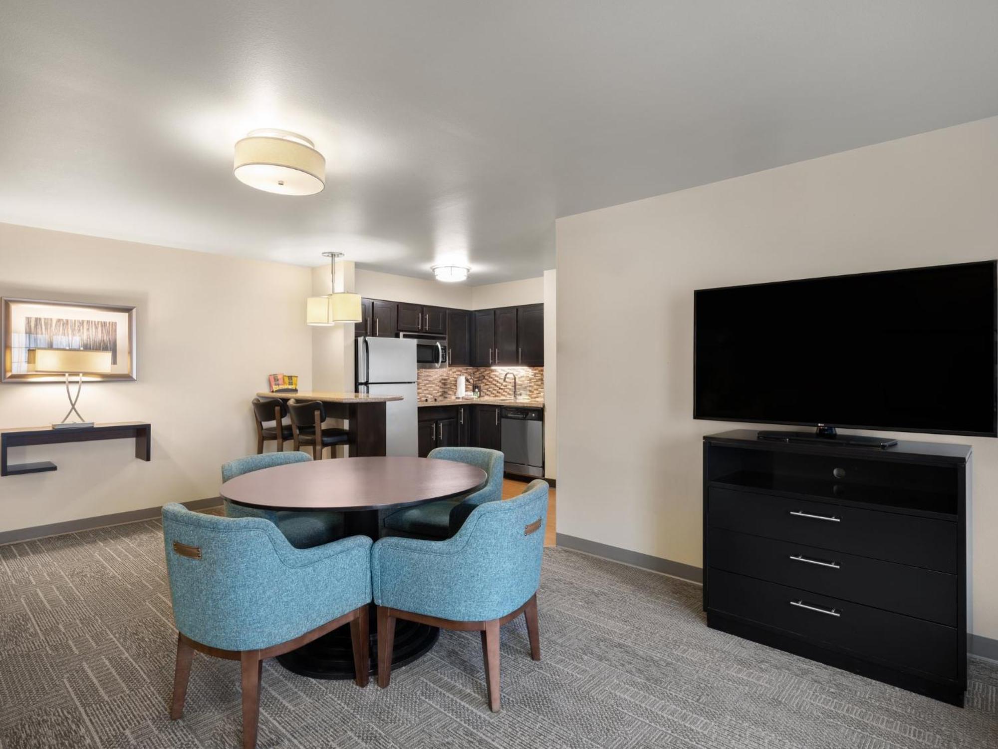 Staybridge Suites Midvale By Ihg Extérieur photo